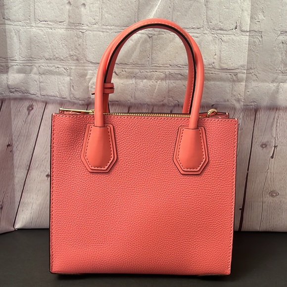 Michael Kors NEW Mini Bag Mercer Sherbert Pink Pebbled Leather Crossbody HandBag - Picture 4 of 16